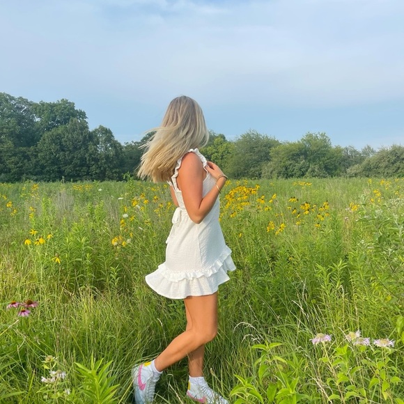 CAUTION TO THE WIND White Dress - Picture 6 of 7